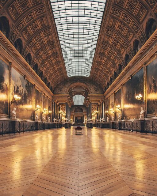 Paris: Palace of Versailles Ticket with Private Transfer - The Palace of Versailles: what to focus on inside the Royal Apartments