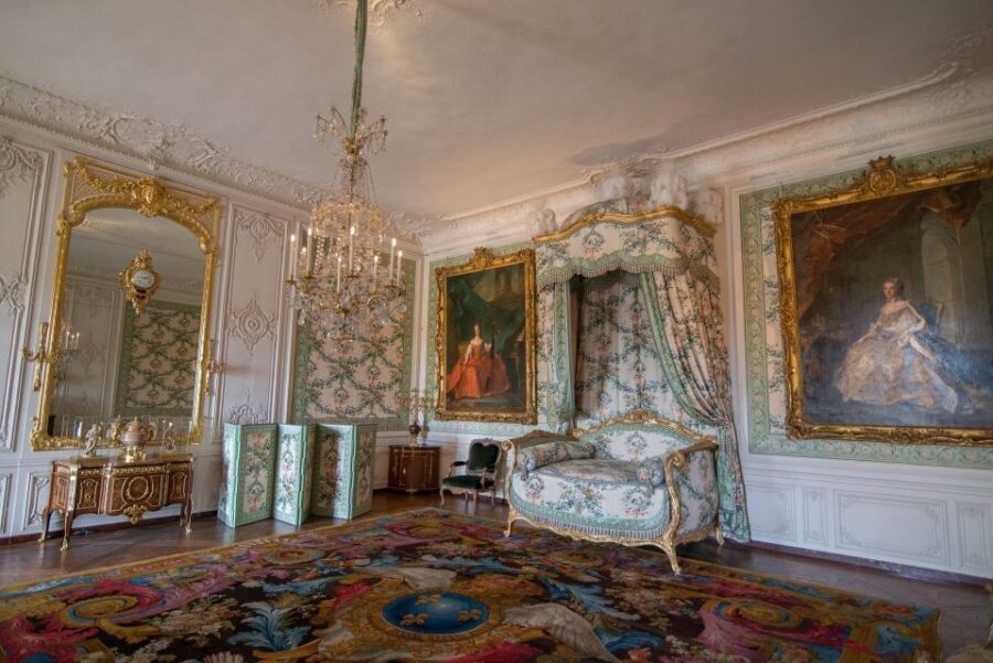Paris: Palace of Versailles Ticket with Private Transfer - How the 6-hour half-day schedule actually feels