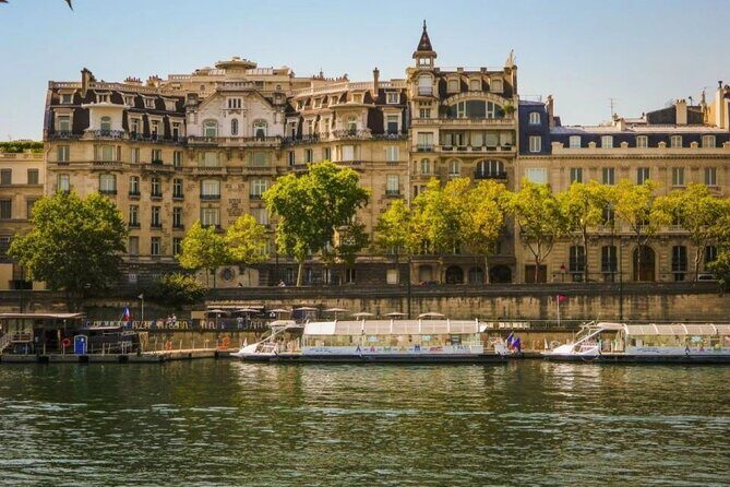Paris Pantheon Entrance Ticket & Seine River Cruise - The Seine cruise from Bateaux Parisiens: landmark views with 14-language audio
