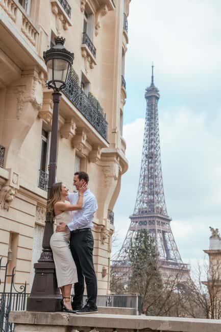Paris photographer 1h near the Eiffel Tower or in Paris - Where you’ll photograph: near the Eiffel Tower or anywhere you choose