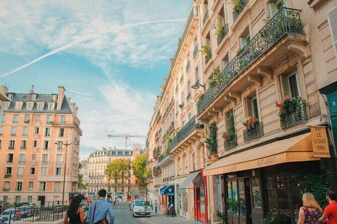 Paris Photography Tour - Self Guided Tour of Paris' Top Instagram Spots - Price and value: why $17.84 can make sense for a short, focused route