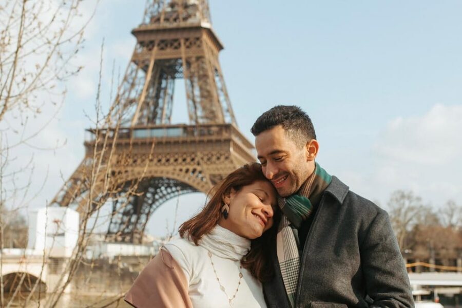 Paris: Photoshoot at the Eiffel Tower / Arc de Triomphe - Paris in Golden Morning Light: Why This Photoshoot Plan Works