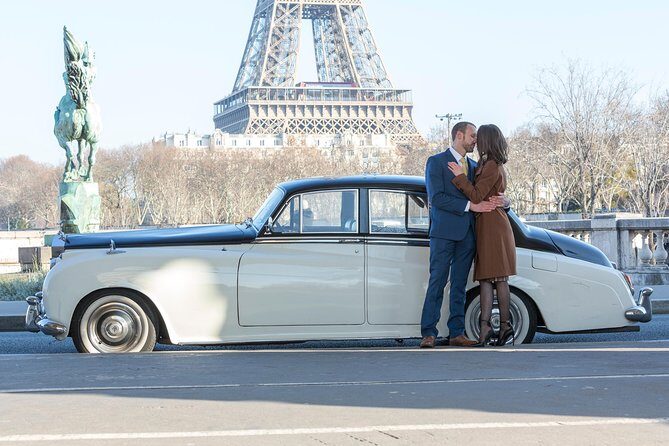 Paris Picturesque Romanic Luxury Vintage Rolls Royce Tour - Pickup, timing, and how the route actually works