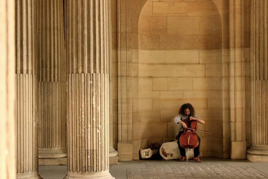 Paris: Private 2-Hour Walking Tour with a Parisian guide - Timing, Walking Comfort, and What You’ll Actually Need