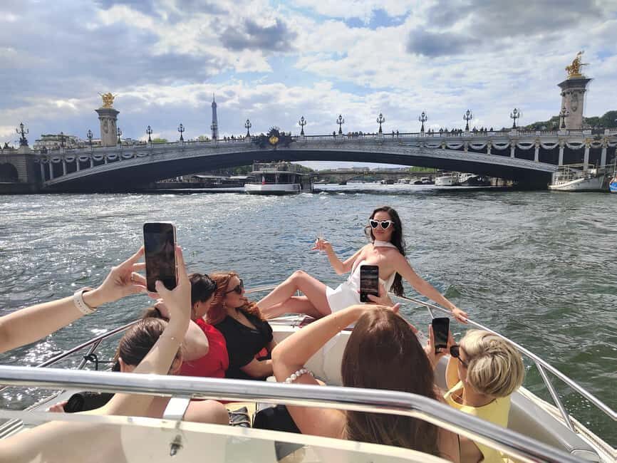 Paris: Private Boat Cruise on Seine River - What you’re paying for: $588 per group up to 7