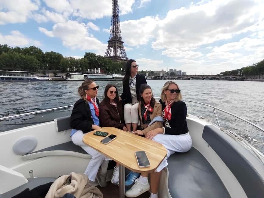 Paris: Private Boat Cruise on Seine River - La Seine Musicale to the Eiffel Tower: the views you’ll actually use for photos