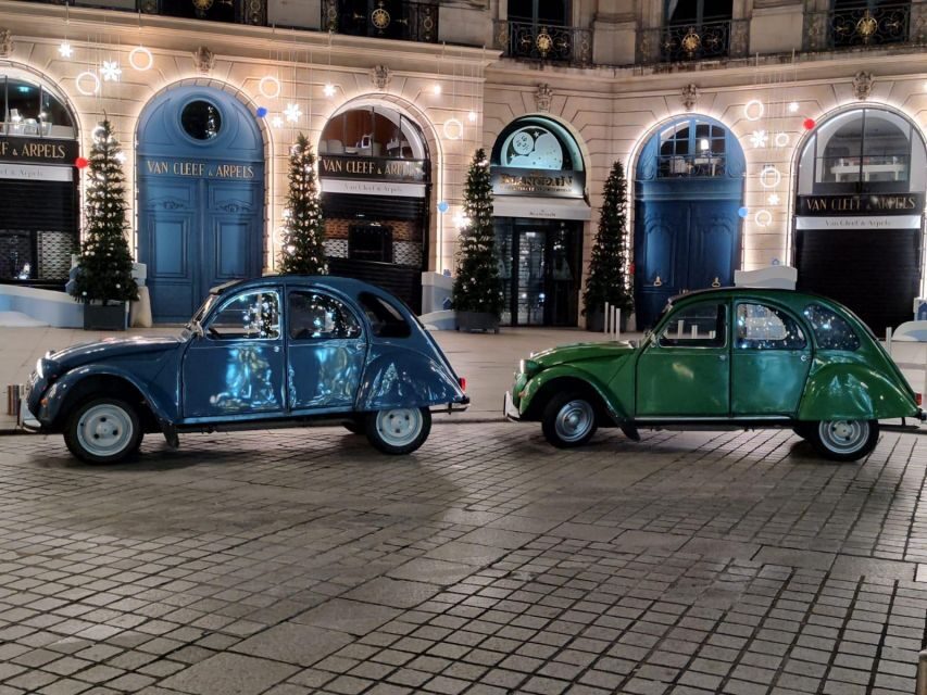 Paris: Private Christmas Lights Tour by Citroën 2CV - The 2-hour night drive: how the route and timing work