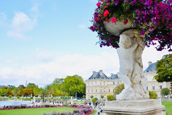 Paris: Private City Tour by Car with Driver and Guide - Key highlights worth booking for