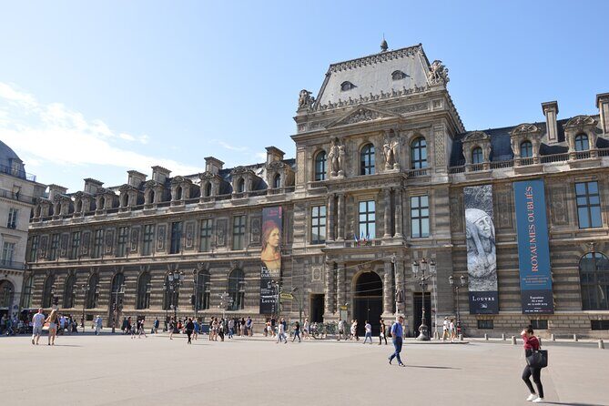 Paris: Private City Tour by Car with Driver and Guide - Palais Royal gardens, then the Left Bank swing: Paris in “calm pockets”