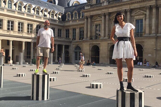 Paris : Private Custom Walking Tour with A Guide (Private Tour) - History without the lecture mood: how the guides tend to teach