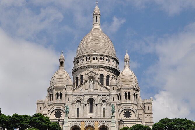 Paris : Private Custom Walking Tour with A Guide (Private Tour) - Getting ticket help for attractions you actually want
