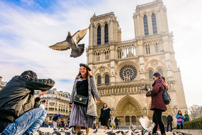 Paris Private Full Day Tour - Louvre & Sainte Chapelle Tickets - Notre-Dame on the way to Sainte-Chapelle