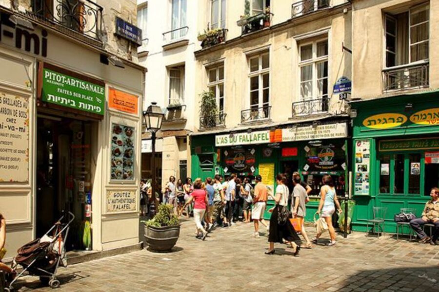 Paris: Private Guided Tour of Marais disctrict - Why the Marais feels like another Paris