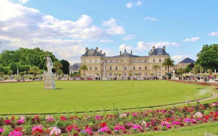 Paris: Private Layover Tour with Airport Pickup & Dropoff - How Much Time You’ll Actually Spend (and Where It Goes)