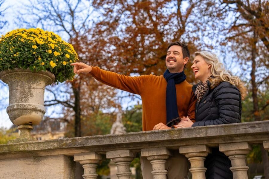 Paris: Private photo shooting at the Luxembourg Garden - Luxembourg Gardens Turns Into a Photo Set
