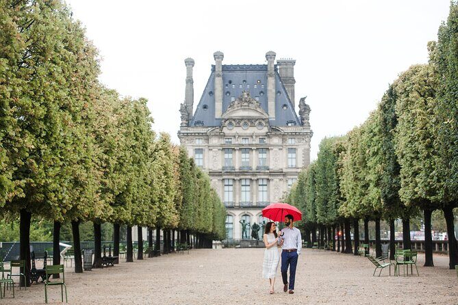 Paris - Private Photoshoot with a Top-Rated Local Photographer - Why a private photoshoot feels different in Paris