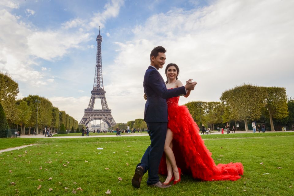 Paris: Private Professional Photo Shoot - Key highlights to know before you book