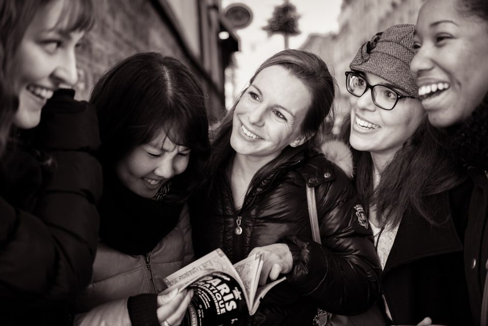 Paris: Private Professional Photo Shoot - Why a private Paris photo shoot beats fighting for the perfect angle