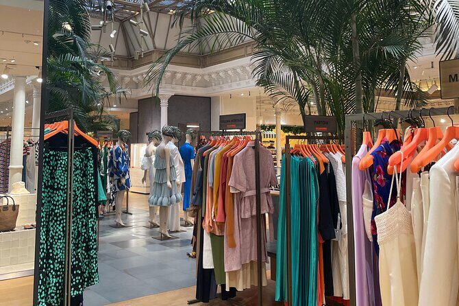Paris Private Shopping Spree & Walking Tour with a Local Guide - A 3-hour private shopping plan in Paris that actually feels personal