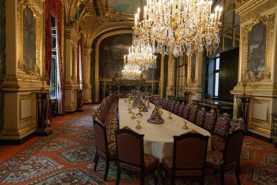 Paris: Private Skip-the-Lines Orsay and Louvre Museum Tour - Price and value: what $467 per person is buying