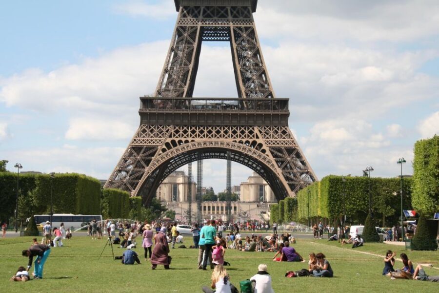 Paris: Private Tour with a Local Guide - What you’re really buying: time with a local, not just a route