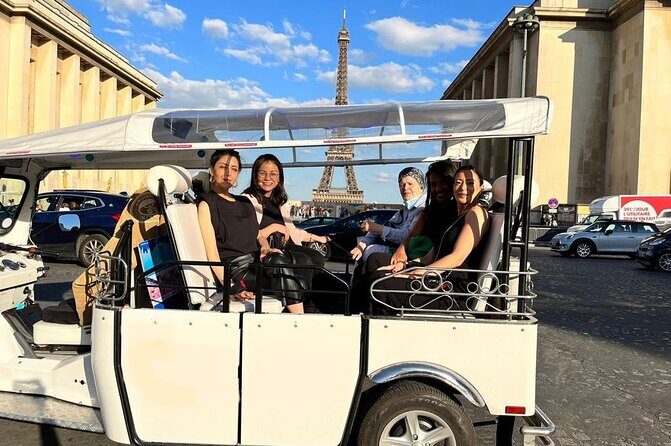 Paris Private Tour with Tuktukyourcity - Meeting at Hôtel de Crillon and how hotel pickup changes the day