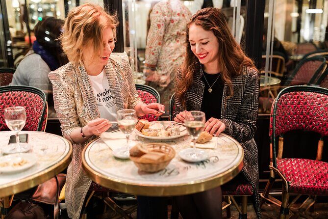Paris Private Tours By Locals, Kickstart Your Trip 100% Personalized - Canal-side flea markets and second-hand treasure hunts