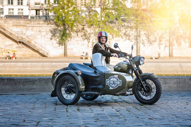 Paris Private Vintage Half Day Tour on a Sidecar Motorcycle - Arc de Triomphe and Eiffel Tower: quick icons, clear context