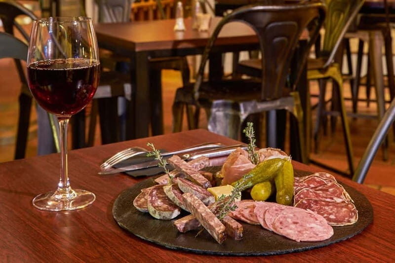 Paris - Private walking Food tour Latin Quarter-St Germain - The pace: 2.5 hours, private guide, and how to get the most out of it
