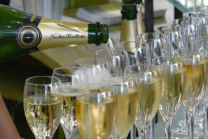 Paris Private Wine Tasting and Walk - The Meeting Point Moment: When the Tour Becomes Yours