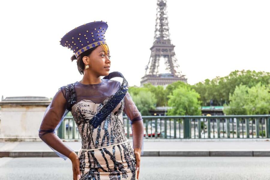 Paris: Professional Photoshoot - Weather reality: rain can change the look, but you still have options