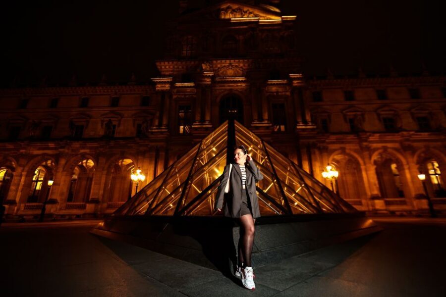 Paris: Professional Photoshoot with 300+ Photos + 1 present - Should You Book This Paris Professional Photoshoot?