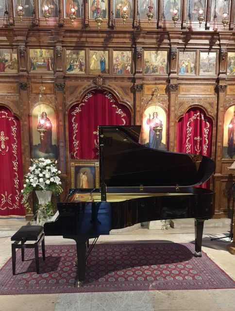 Paris: Romantic Piano Concert at Saint-Julien-le-Pauvre - Saint-Julien-le-Pauvre: why this church makes the piano sound better