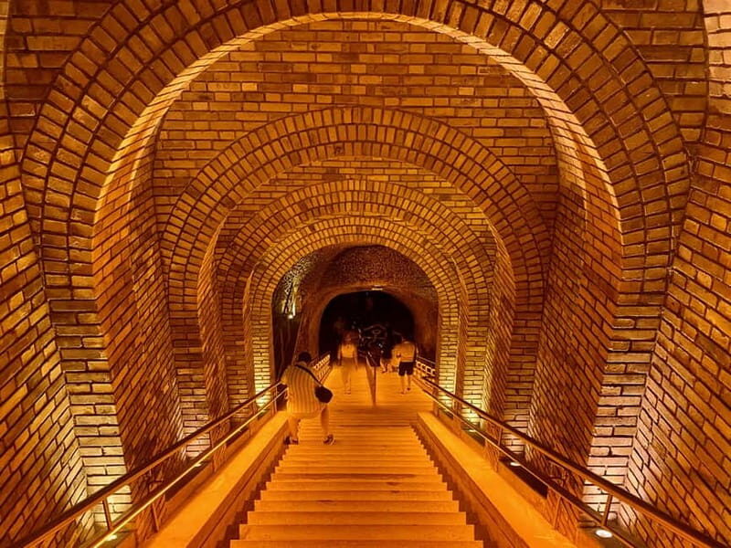 Paris: Ruinart and Veuve Clicquot Champagne Tour by Mercedes - Timing, pacing, and why this route works