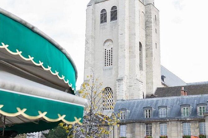 Paris Saint-Germain Private Tasting Tour with Chocolate plus Pastries & Macaron - Timing and Booking: Plan Ahead for Private Sweet Time