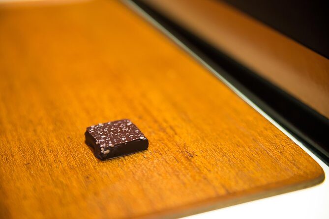Paris Saint-Germain Private Tasting Tour with Chocolate plus Pastries & Macaron - Who This Tour Fits Best (and Who Might Feel Disappointed)