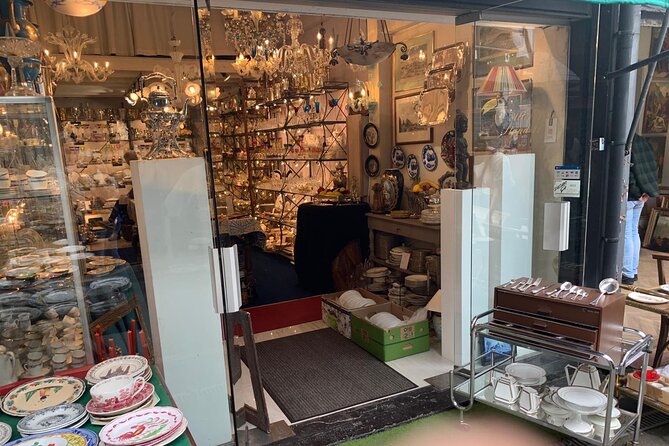 Paris: Saint Ouen Flea Market Guided Tour with Local Guide - Stop 2: The Budget-Friendly Treasure Hunting Zone