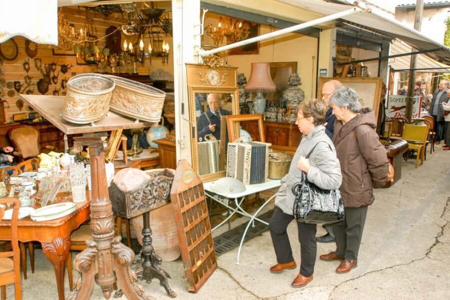 Paris: Saint Ouen Flea Market Guided Tour - Meeting at La Recyclerie near Porte de Clignancourt