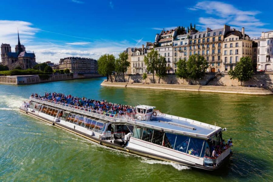 Paris : Scenic Cruise on the Seine River with Champagne - Upper deck vs main deck: choosing your view
