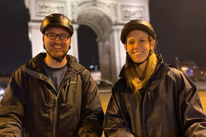 Paris: Segway Night highlights small group tour - Meeting at 6:30pm: what the 90 minutes are really like