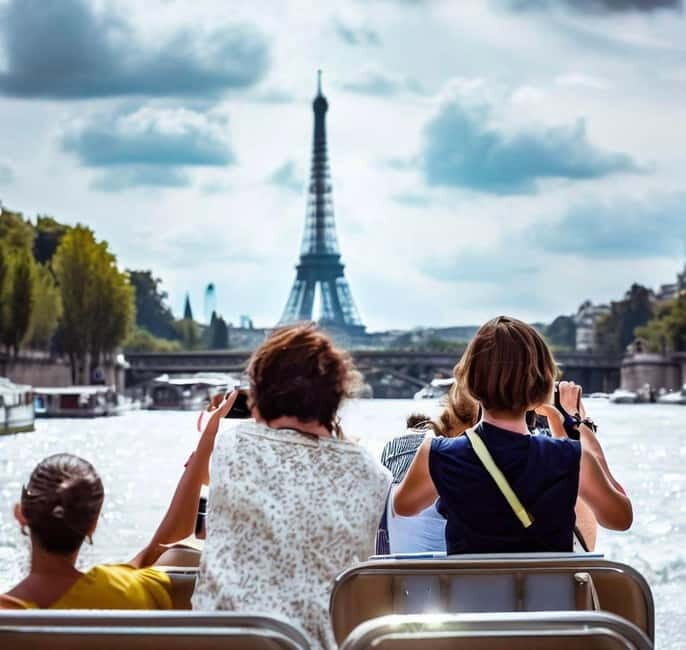 Paris: Seine Cruise with French breakfast near the boats - Meeting at Port de la Bourdonnais and Pontoon no. 3