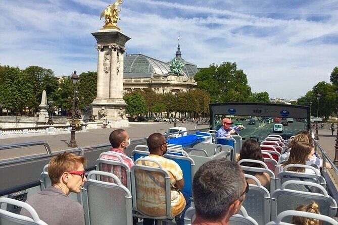 Paris Seine River Cruise with 1/2/3 Days HOHO Combos - How the timing works with the cruise and bus combo
