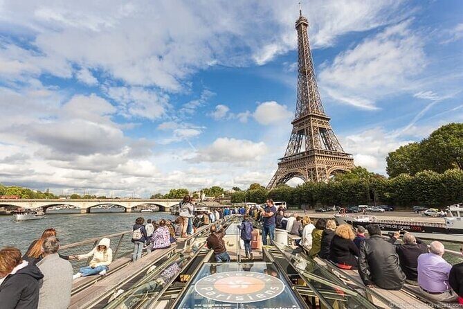 Paris Seine River Sightseeing Cruise Tour - Pont Neuf and the Louvre: Two Big Stops Without Any Walking