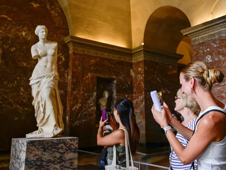 Paris: Semi-Private Tour of the Louvre Museum and Mona Lisa - Photography Rules and Other Louvre Reality Checks