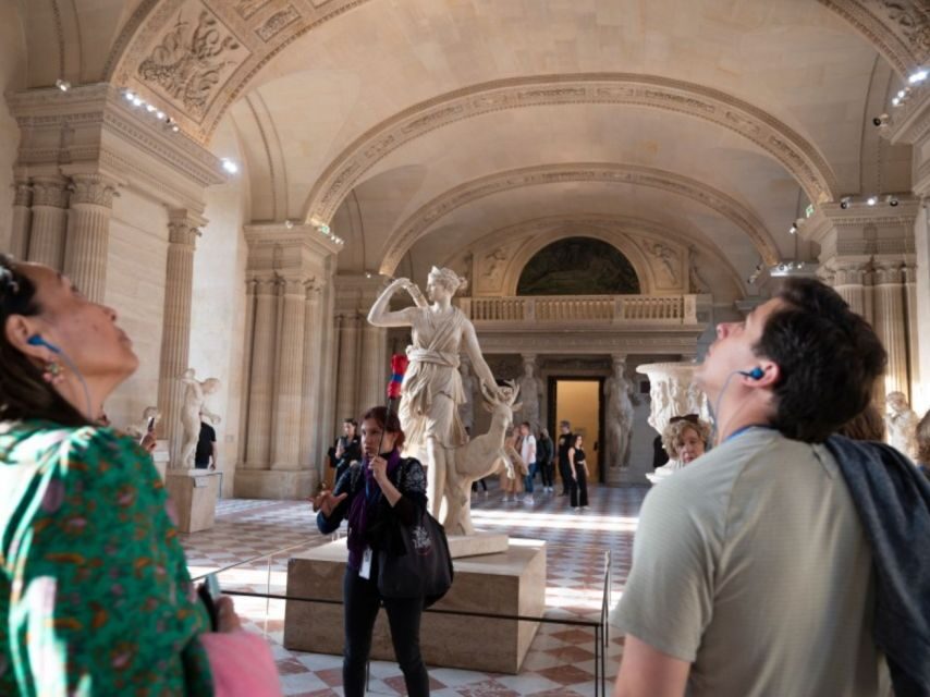 Paris Semi Private Walking Tour: Louvre, Eiffel Tower & Boat - Ile de la Cité walking tour: Notre-Dame vibes from the street