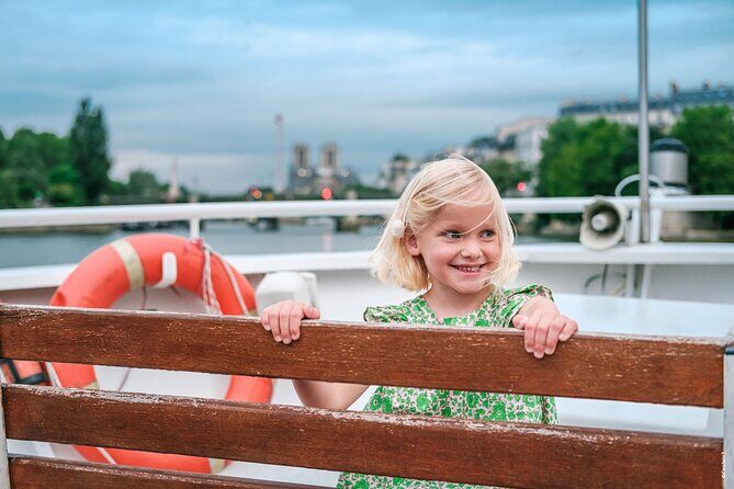 Paris Sightseeing Tour with Seine River Cruise from Disneyland® - Four Hours at the Eiffel Tower Area: Tickets, Timing, and Photo Strategy