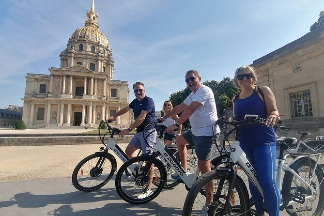Paris: Small Group Highlights E-Bike Guided Tour - The route: Invalides to Eiffel Tower in one smooth highlight sweep