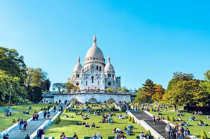 Paris: Small Group Moulin Rouge &Sacré Cœur Montmartre Tour - A 2-hour Montmartre walk that fits real vacation time