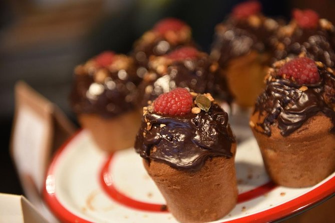 Paris South Montmartre Gourmet French Flavors Tasting Food Tour - Stop 1 by Moulin Rouge: Secret Addresses and the Biggest Food Slice