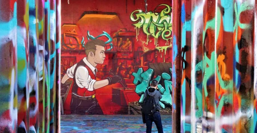 Paris: Street Art Open-Air Museum Bike Tour - ZAC Paris 13: Modern Buildings as the Street-Art Canvas